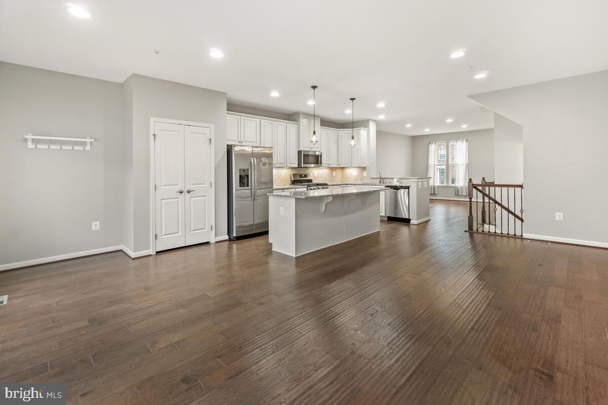 LANDSDALE - Residential