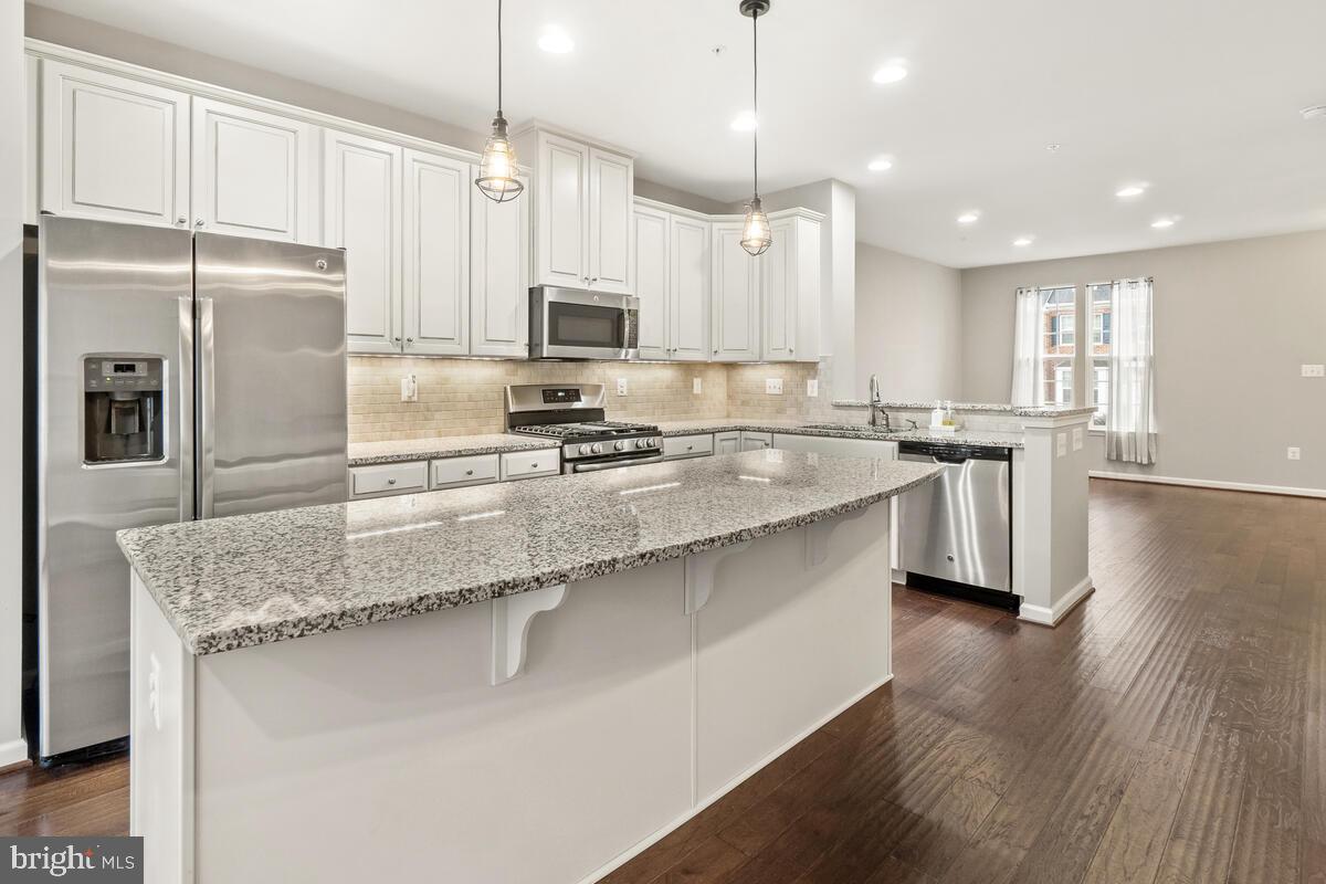 LANDSDALE - Residential