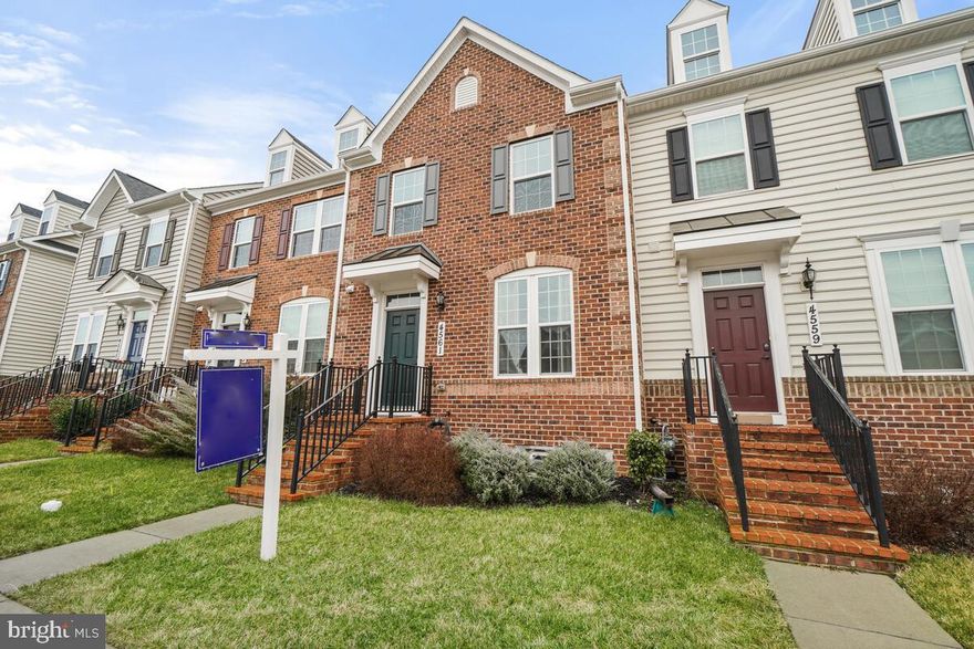 Barley lived in! This 4 bedroom 3.5 bath TH with a detached 2 car heated garage, a fenced rear yard and upgrades galore is sure to please from top to bottom! Excellent condition and move-in ready! Beautiful hardwood floors, upgraded kitchen with large center island, tiled backsplash and stainless steel appliances, fully finished basement with optional bedroom suite, full bath and large rec room, upper level laundry, luxury owner's suite and so much more. Located in beautiful Landsdale with tons of excellent amenities. Close to major commuter routes, shopping and restaurants. OPEN HOUSE on Sunday, Feb. 5th from 3:00-5:00!