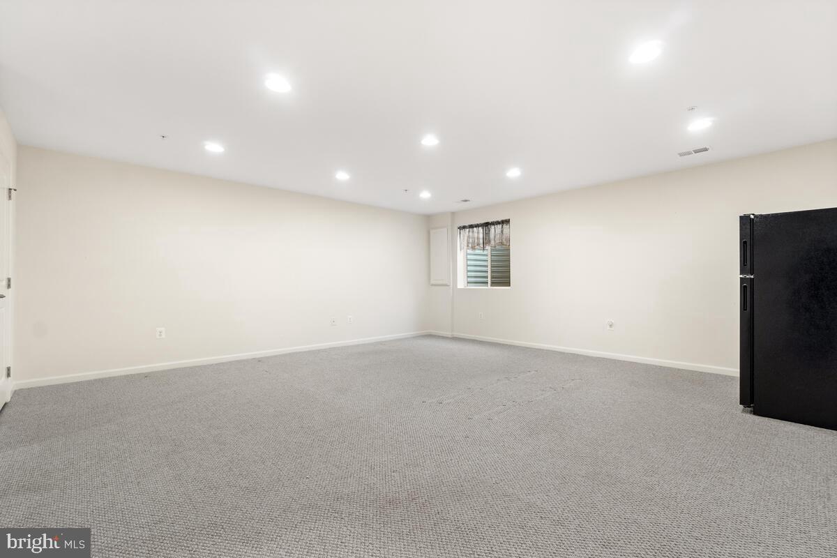 LANDSDALE - Residential