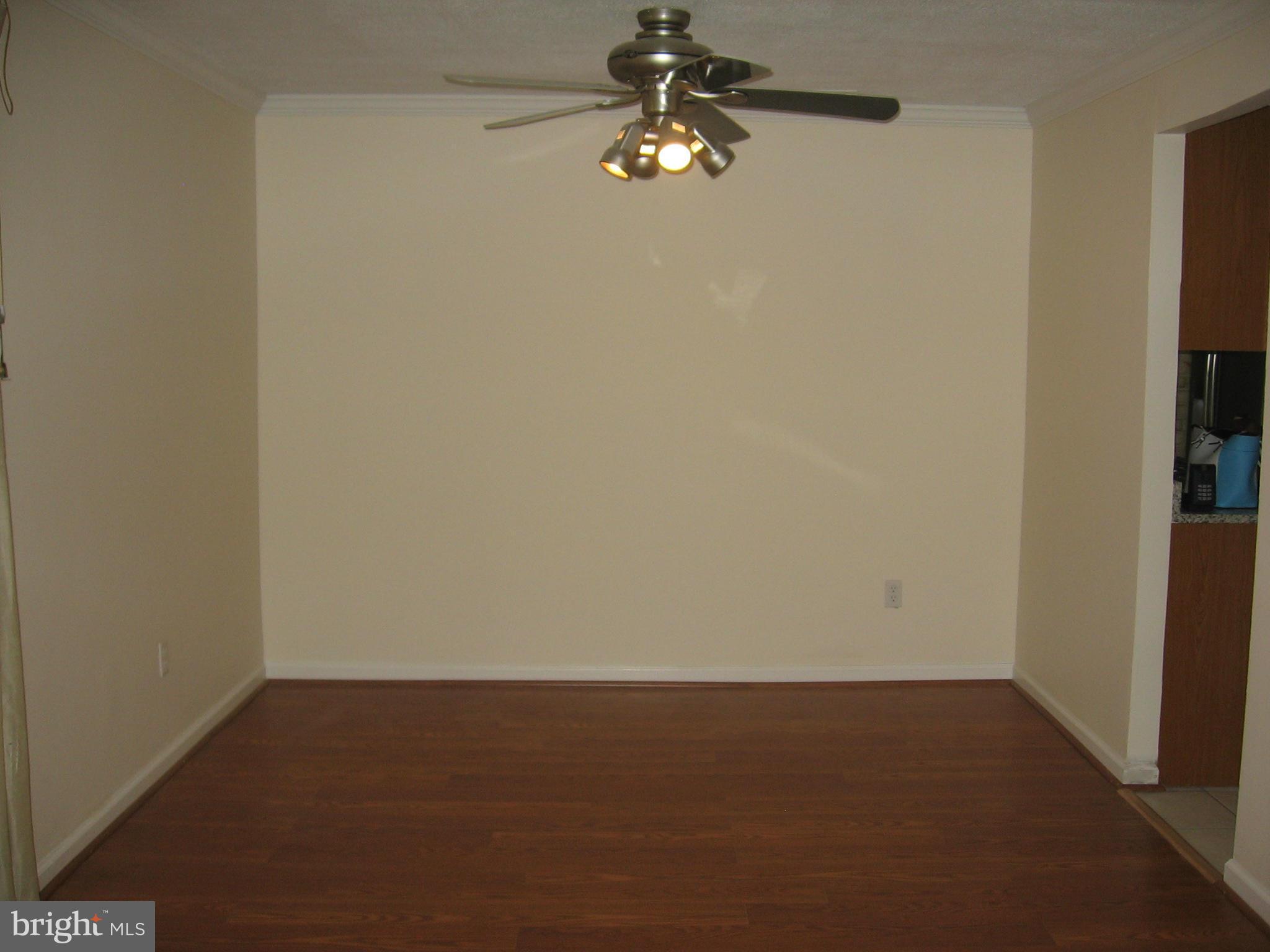 HUNTLEY SQUARE CONDOMINIUMS - Residential Lease