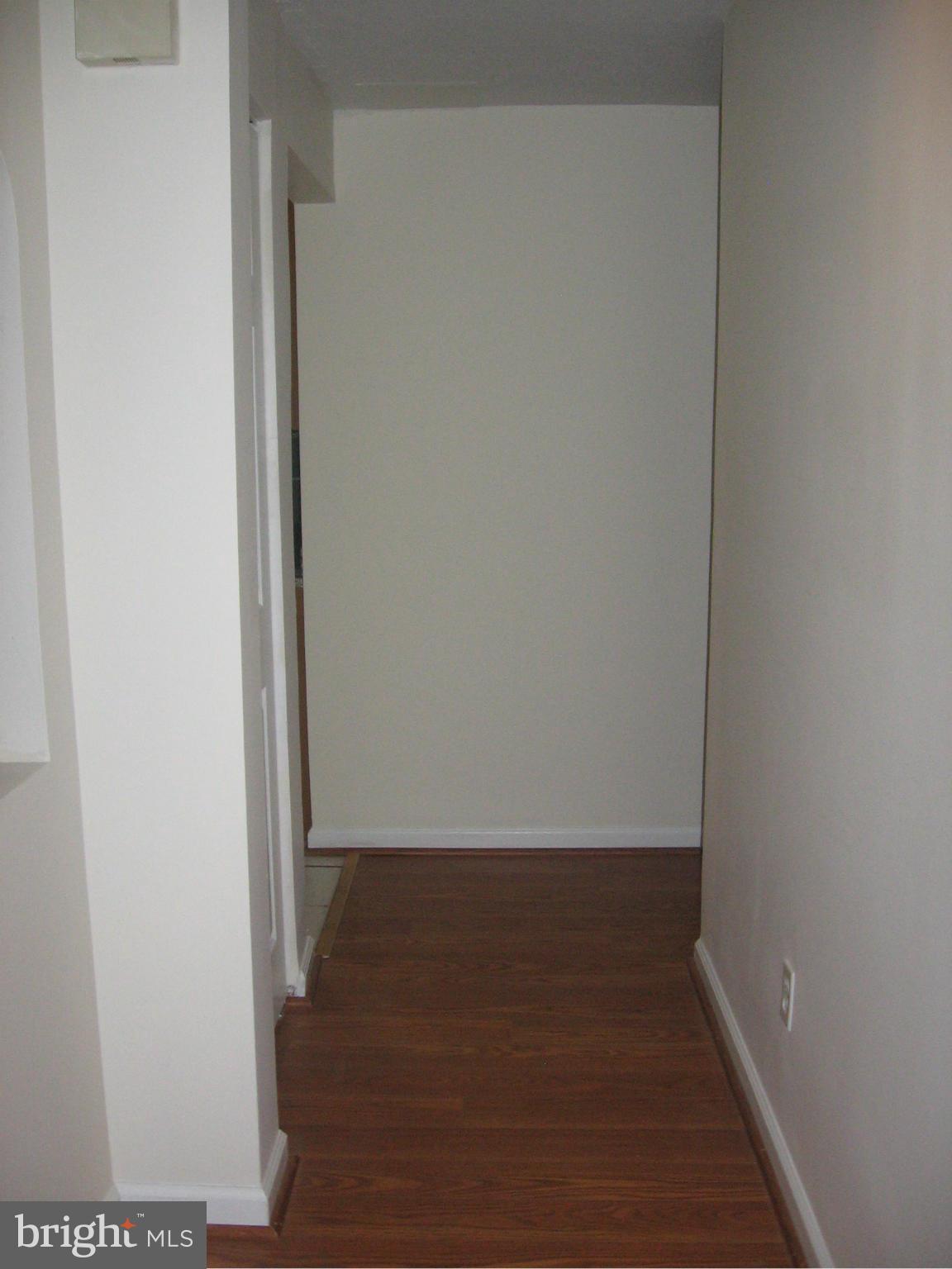 HUNTLEY SQUARE CONDOMINIUMS - Residential Lease