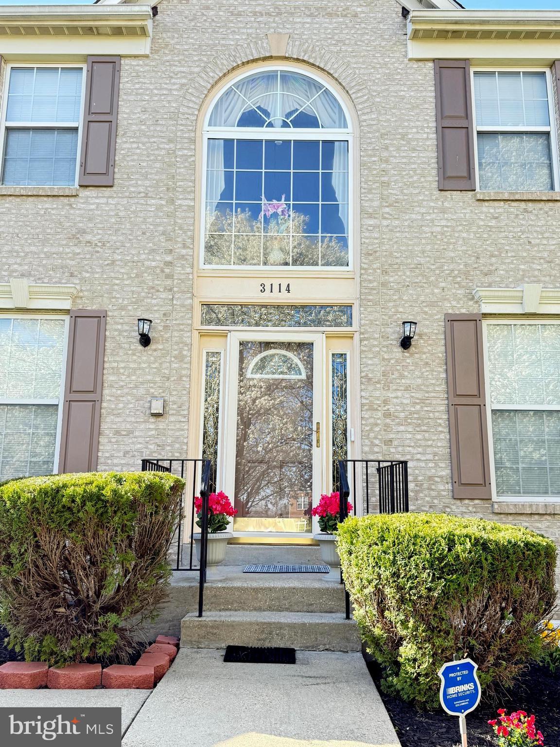 HILLANTRAE - Residential