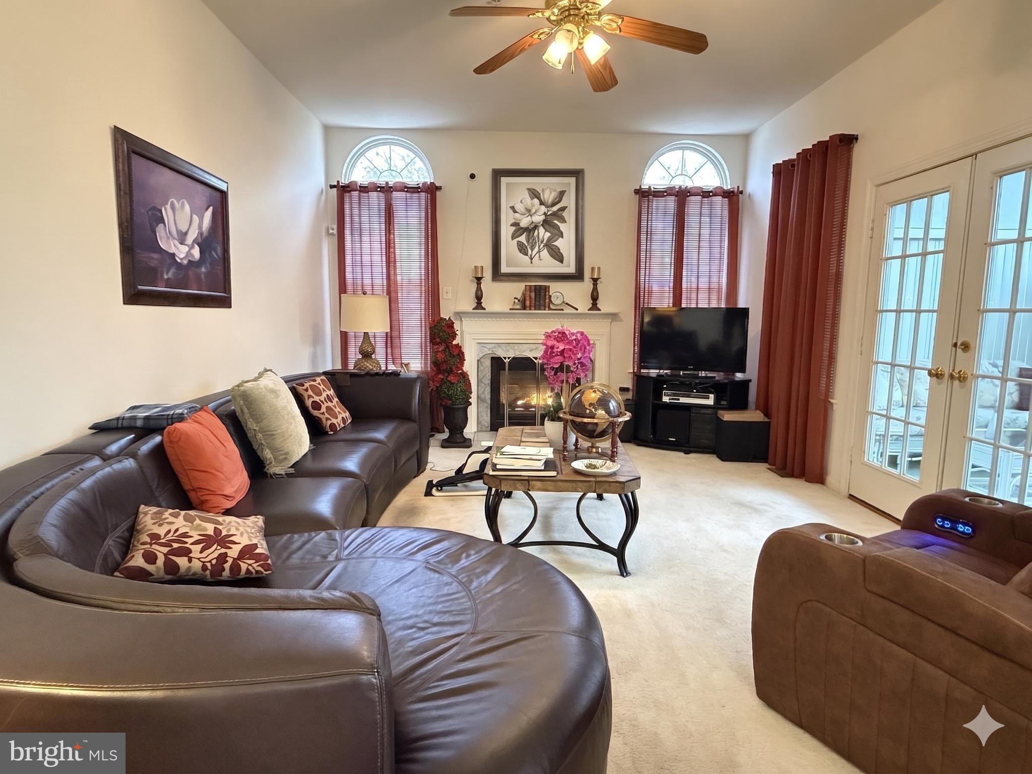 HILLANTRAE - Residential