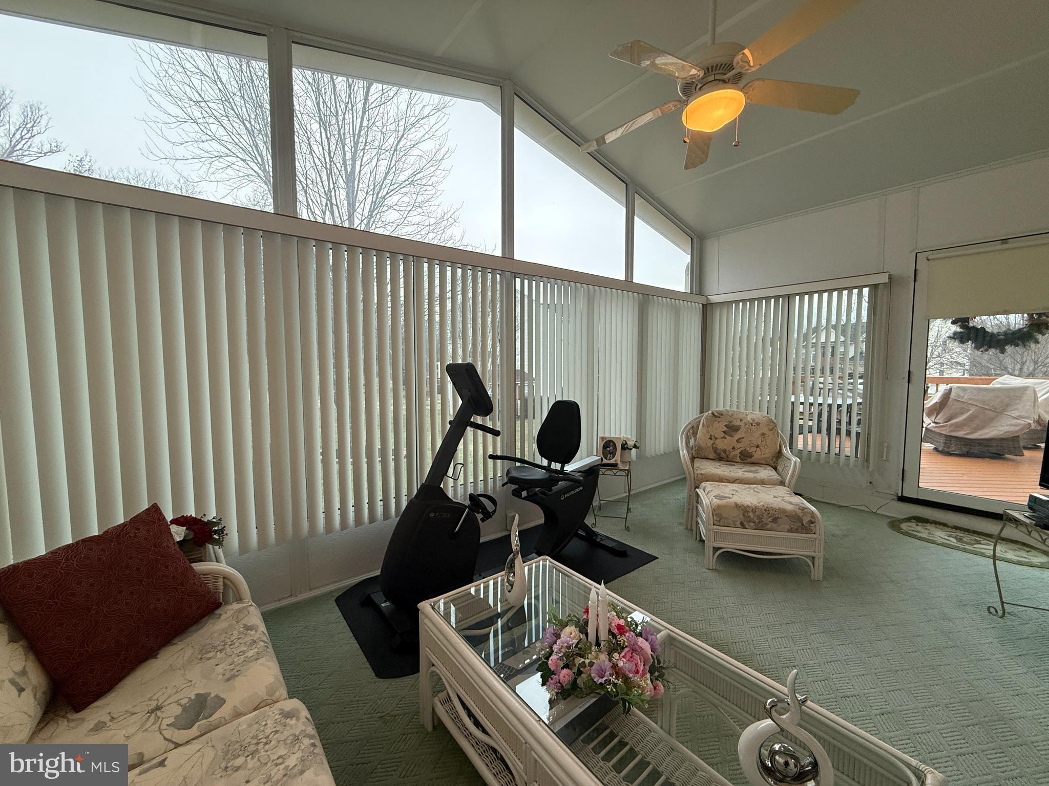 HILLANTRAE - Residential