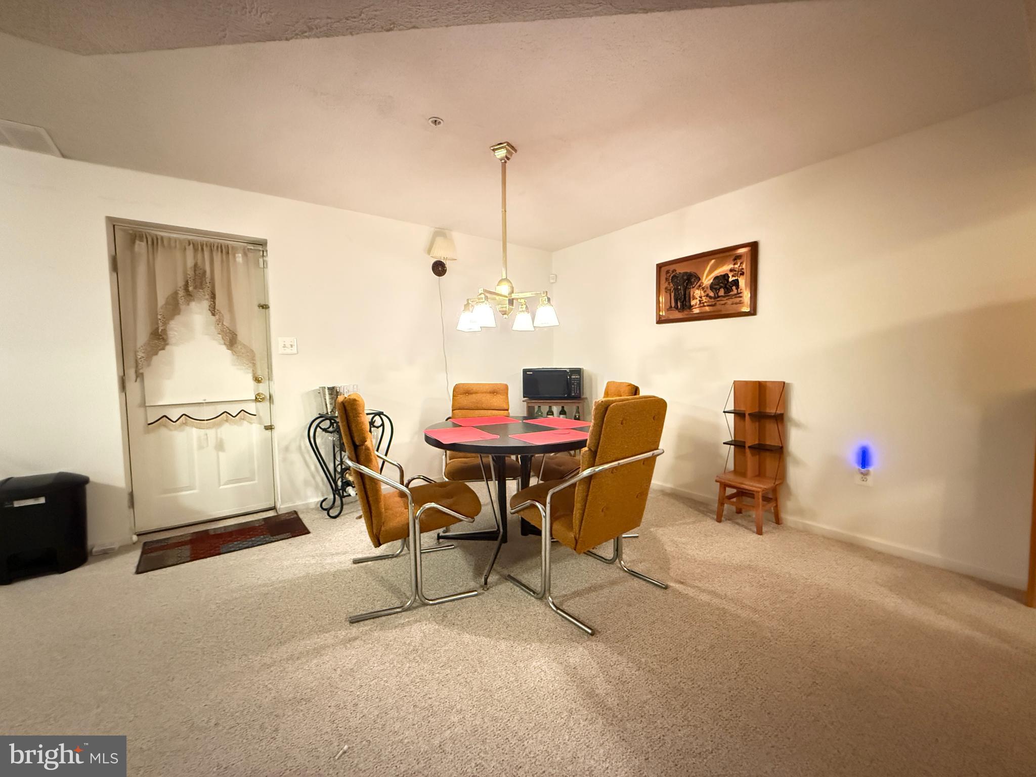 HILLANTRAE - Residential