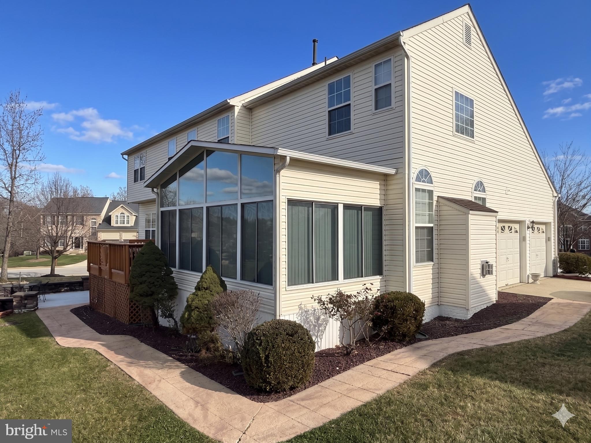 HILLANTRAE - Residential