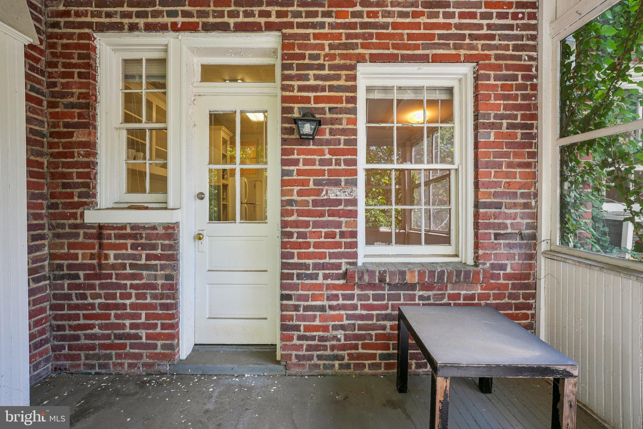 GLOVER PARK - Residential Income