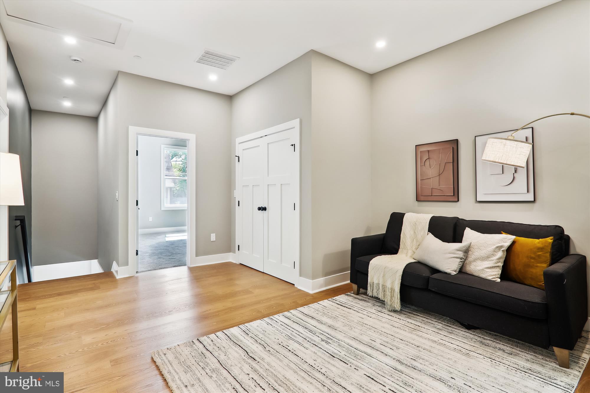 TAKOMA PARK - Residential