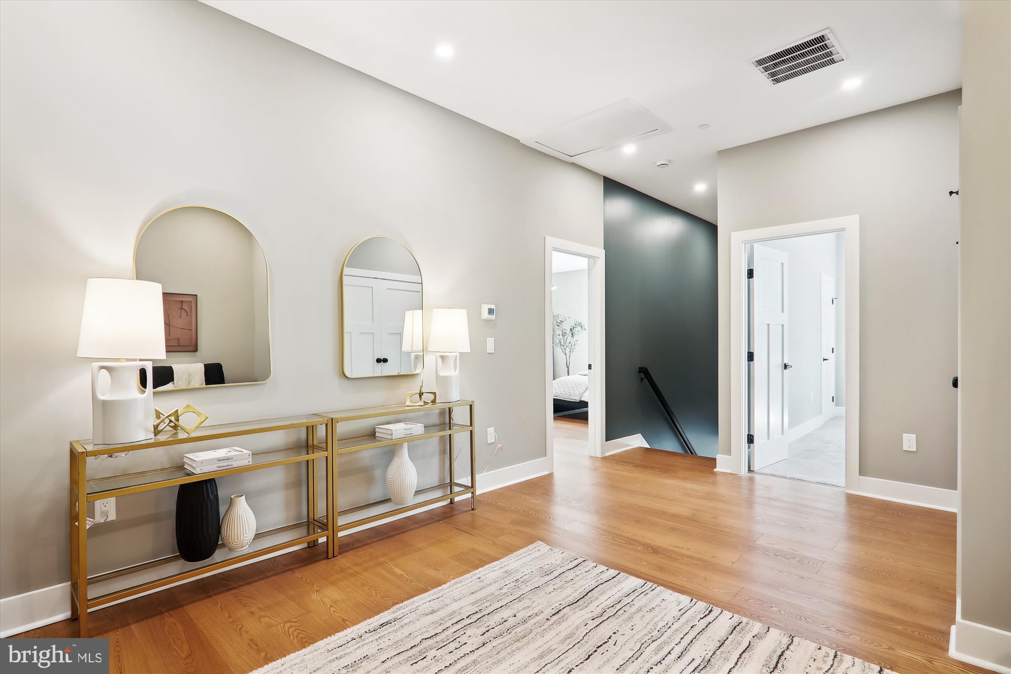 TAKOMA PARK - Residential