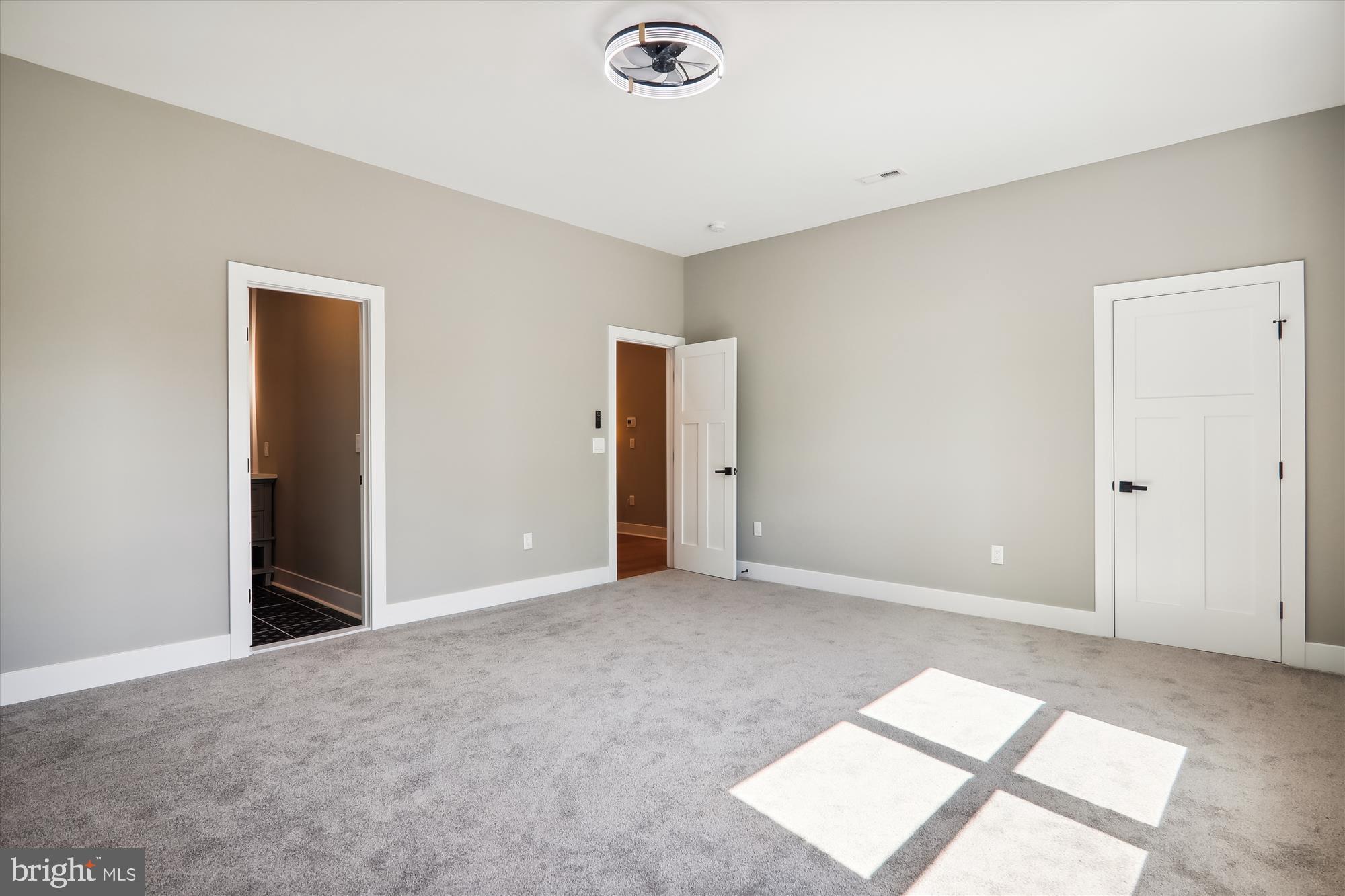 TAKOMA PARK - Residential