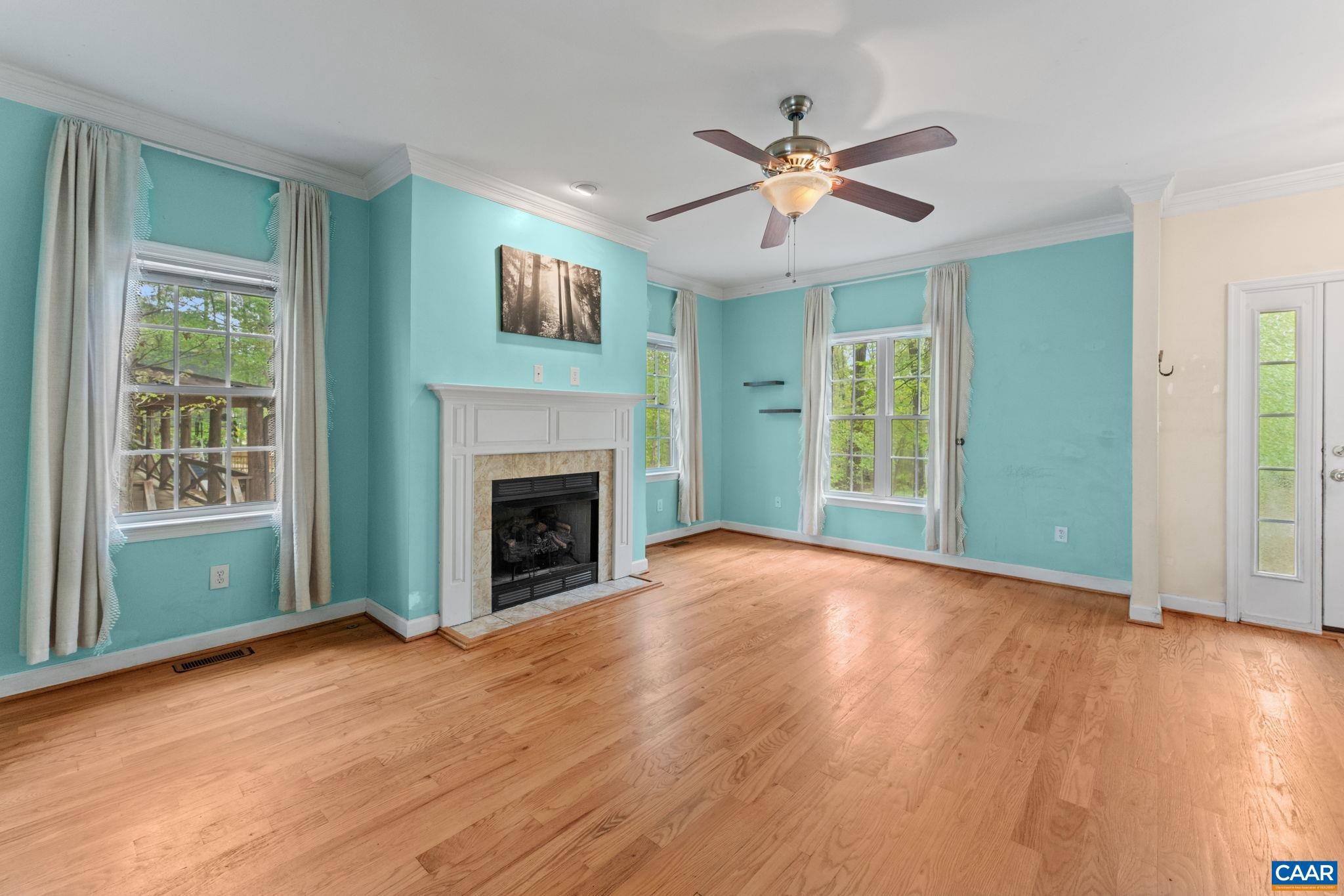 LAKE MONTICELLO - Residential