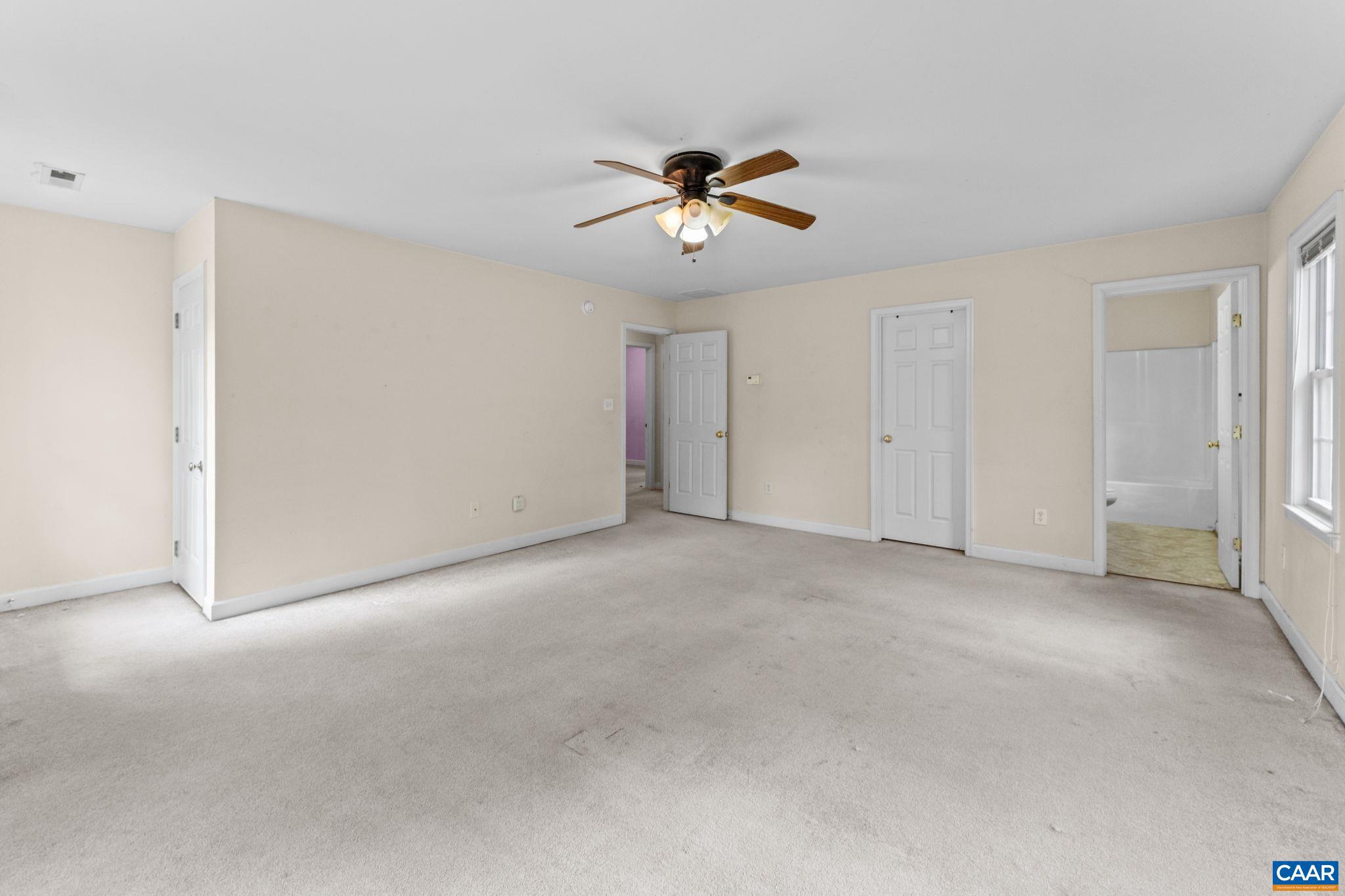 LAKE MONTICELLO - Residential