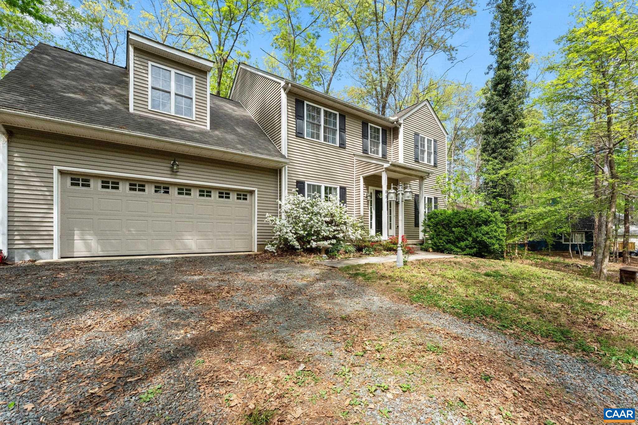 LAKE MONTICELLO - Residential