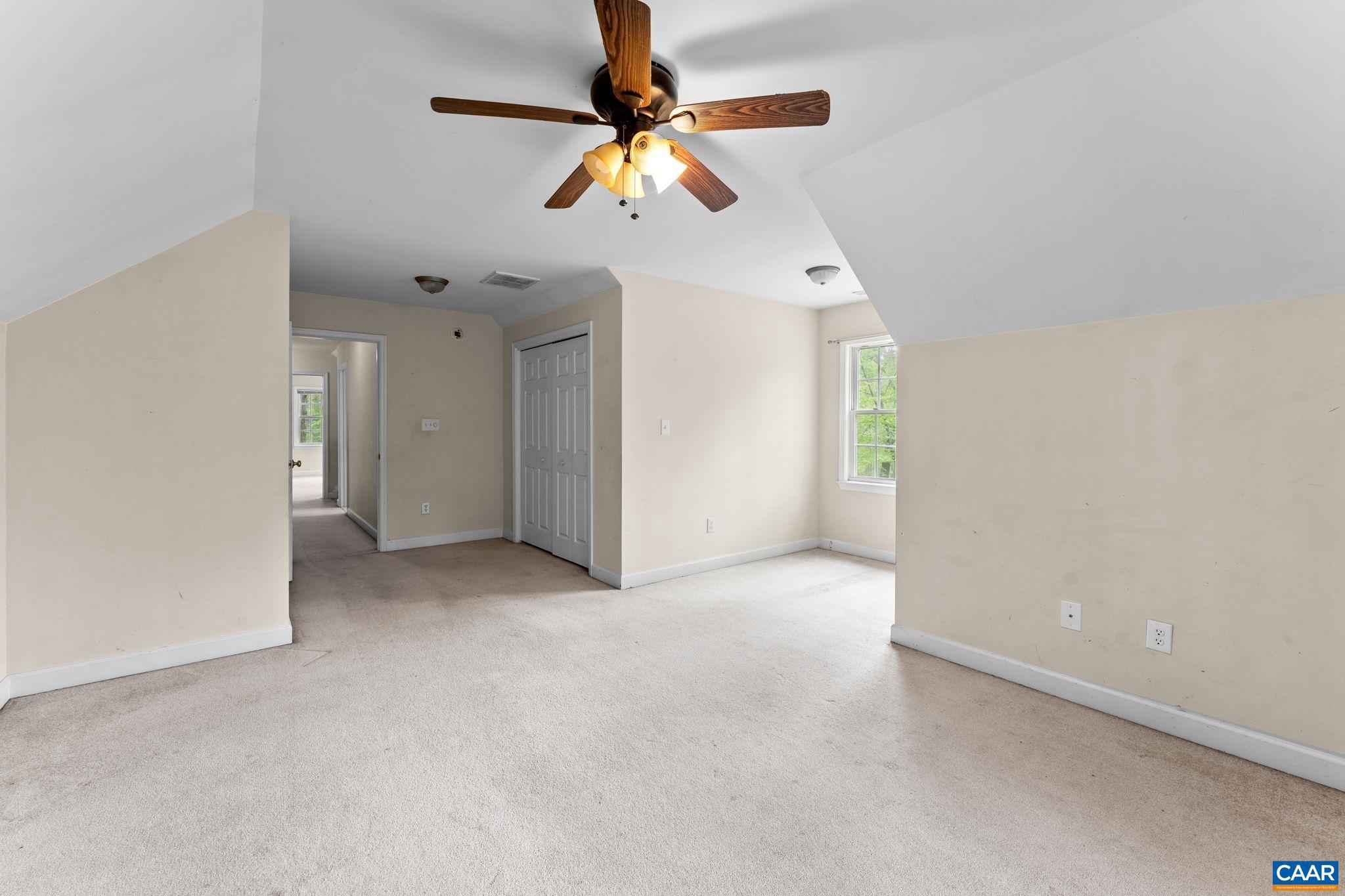 LAKE MONTICELLO - Residential