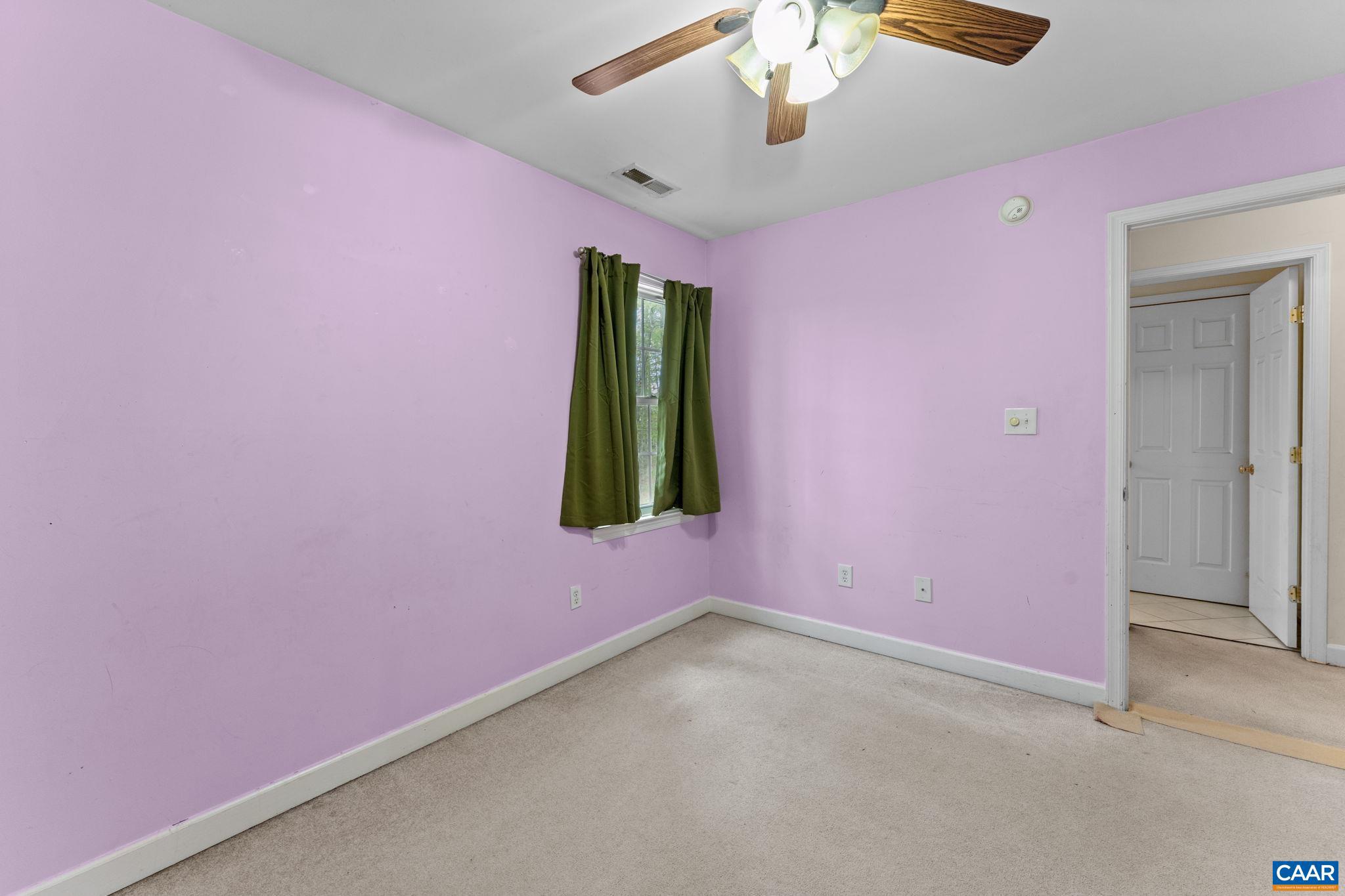 LAKE MONTICELLO - Residential