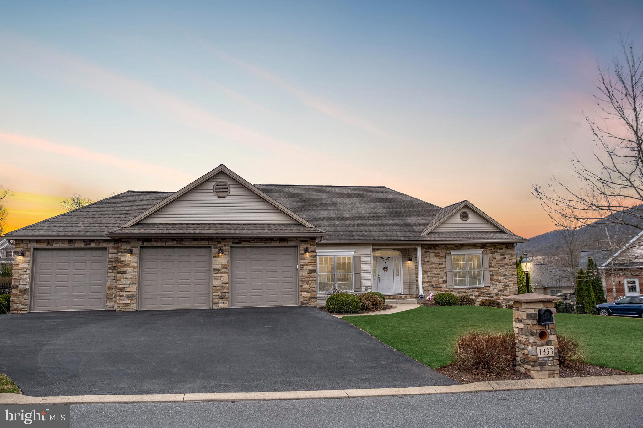 PARKVIEW HEIGHTS ESTATES - Residential