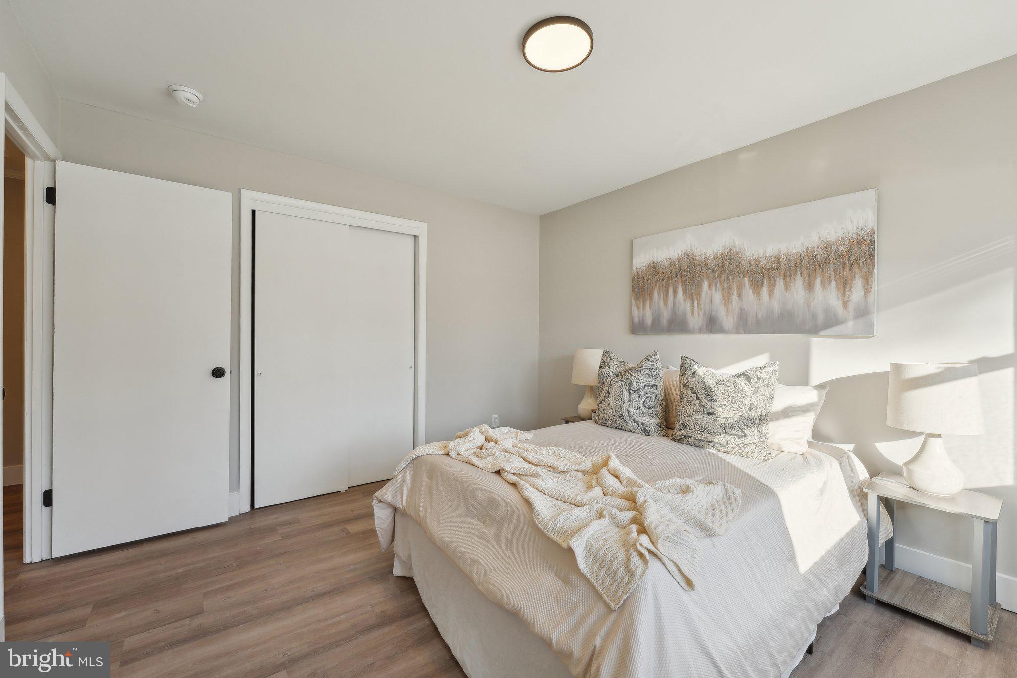 PINEWOOD SOUTH - Residential