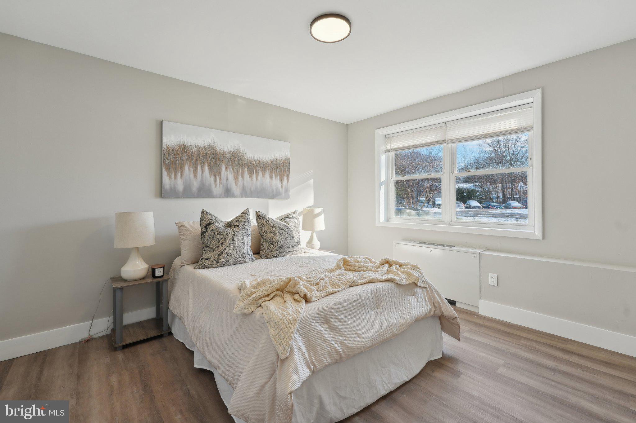 PINEWOOD SOUTH - Residential