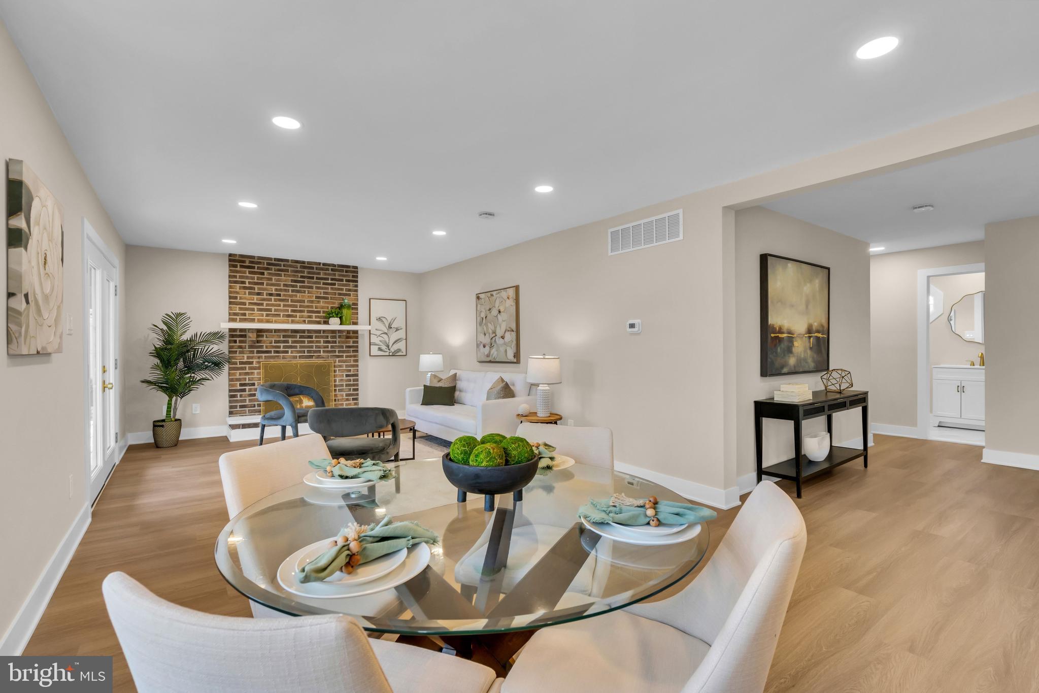 SOVEREIGN ESTATES - Residential