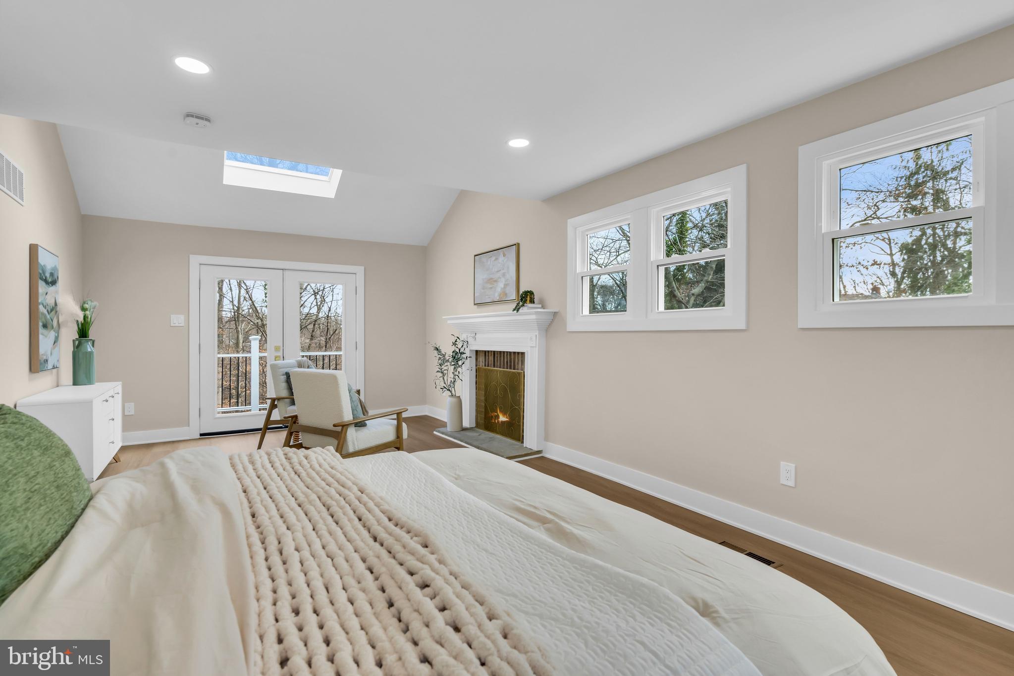 SOVEREIGN ESTATES - Residential