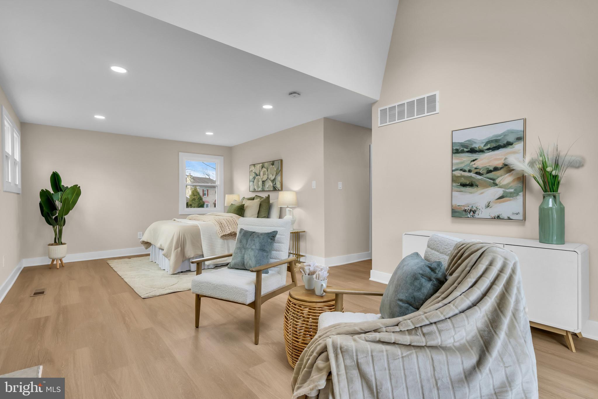 SOVEREIGN ESTATES - Residential