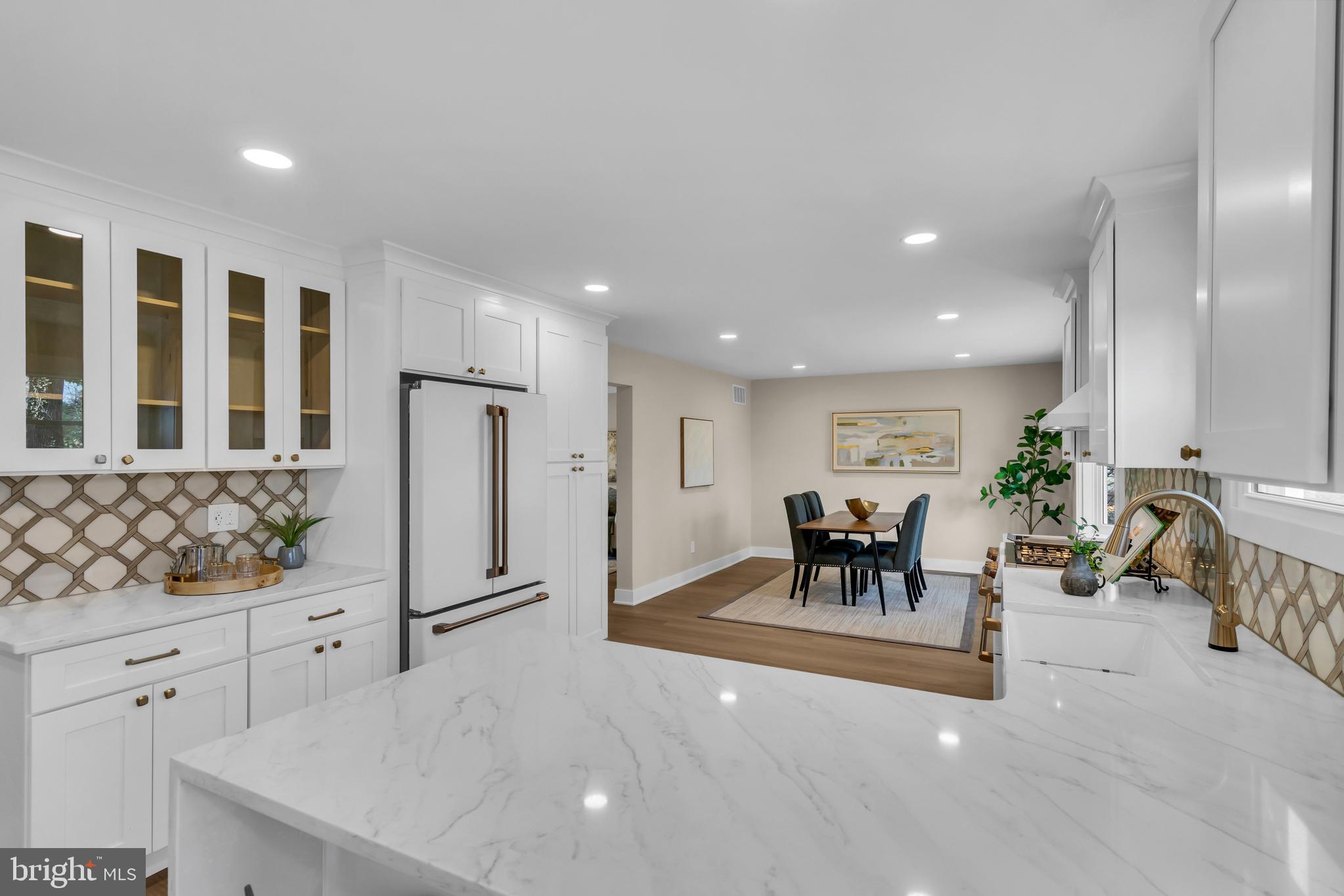 SOVEREIGN ESTATES - Residential