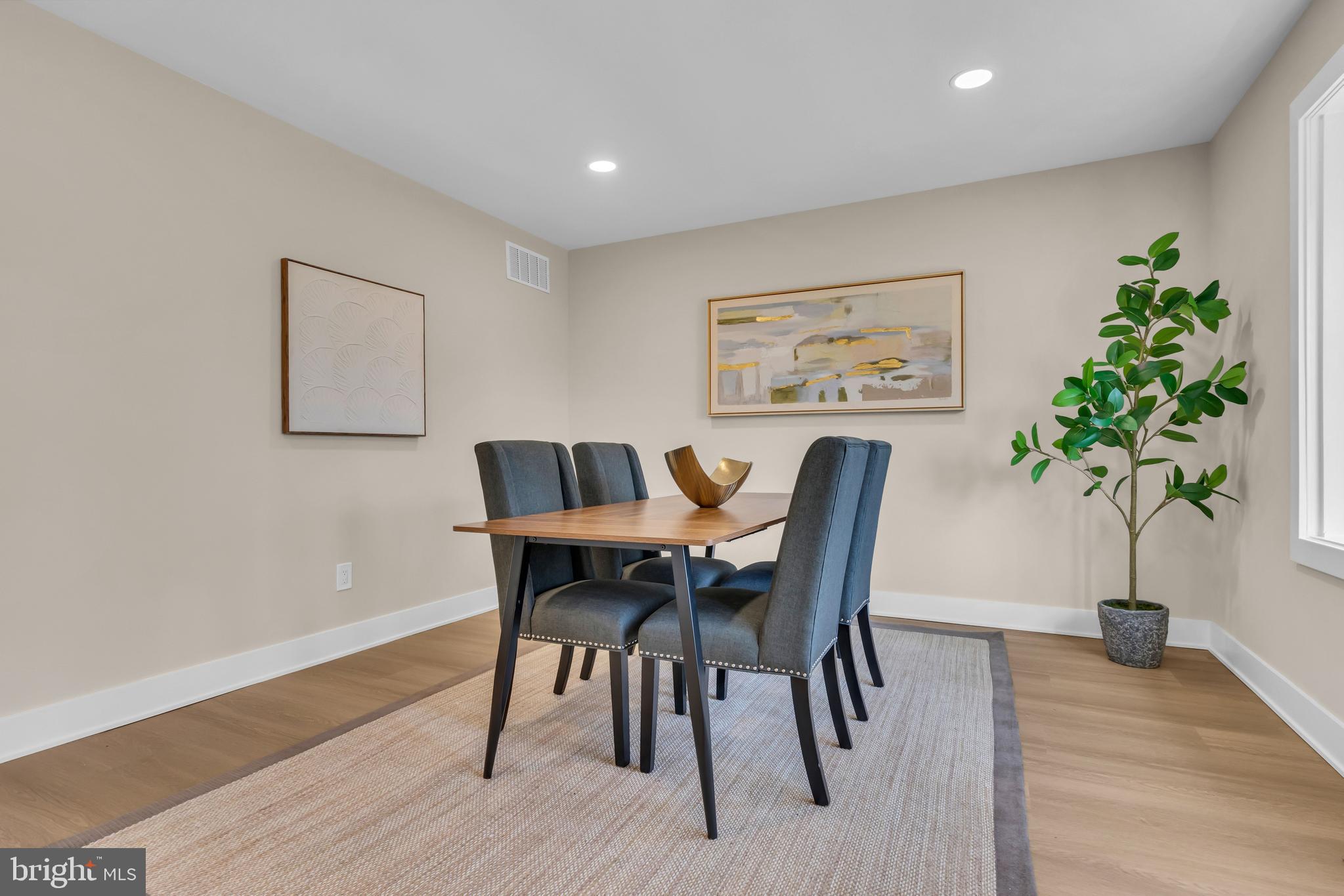 SOVEREIGN ESTATES - Residential