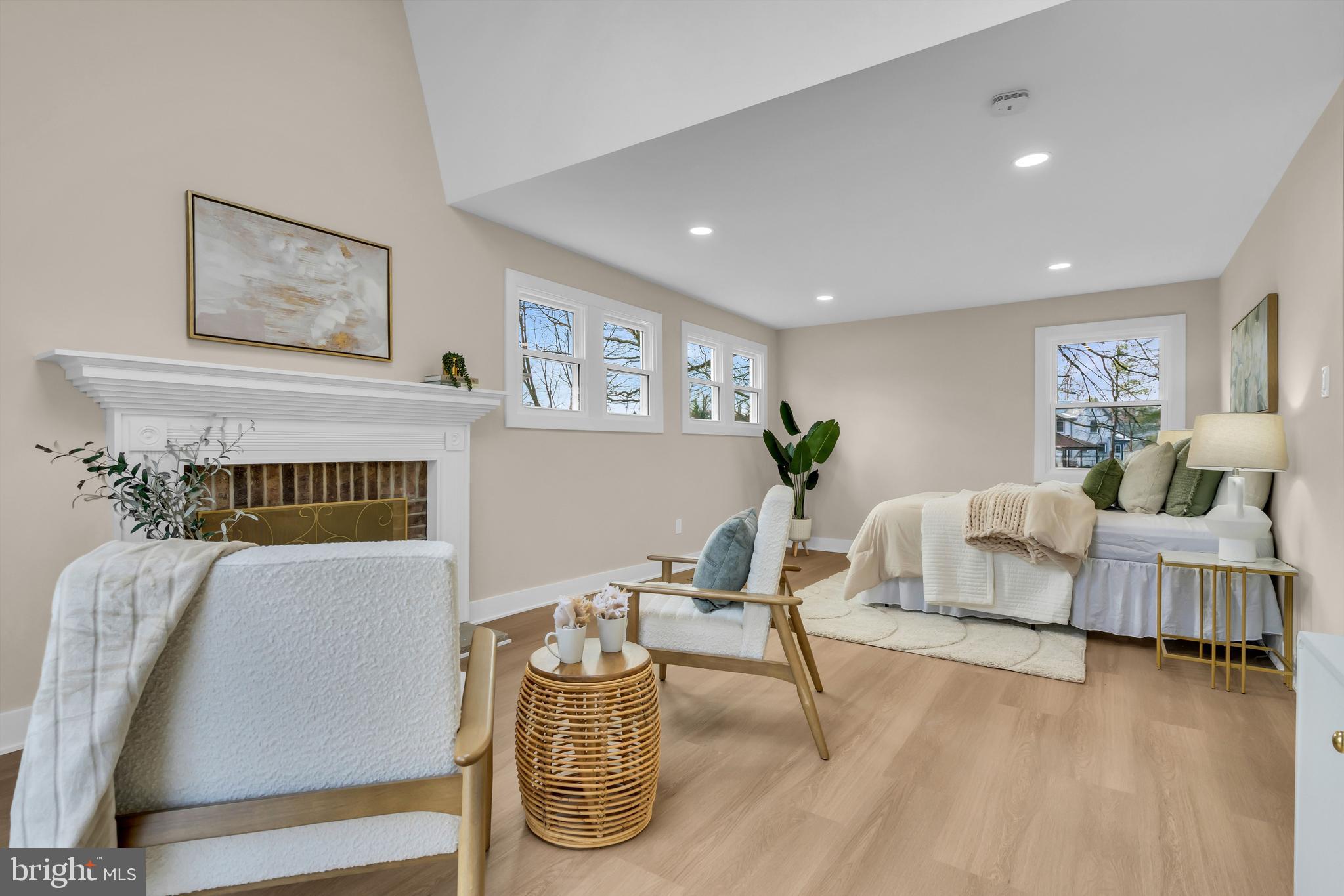 SOVEREIGN ESTATES - Residential