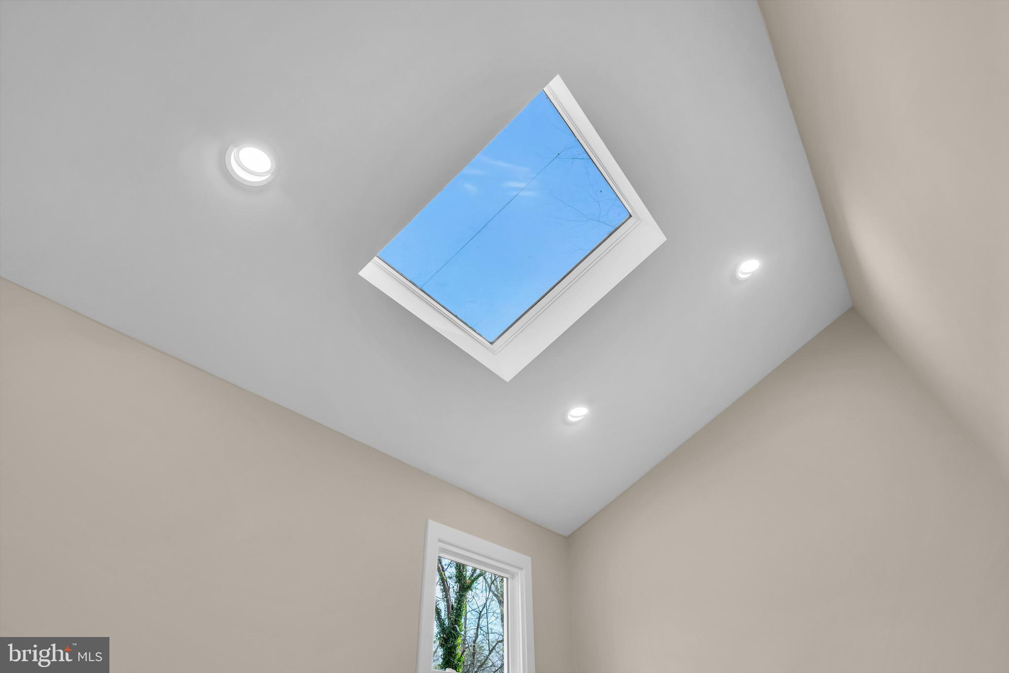 SOVEREIGN ESTATES - Residential