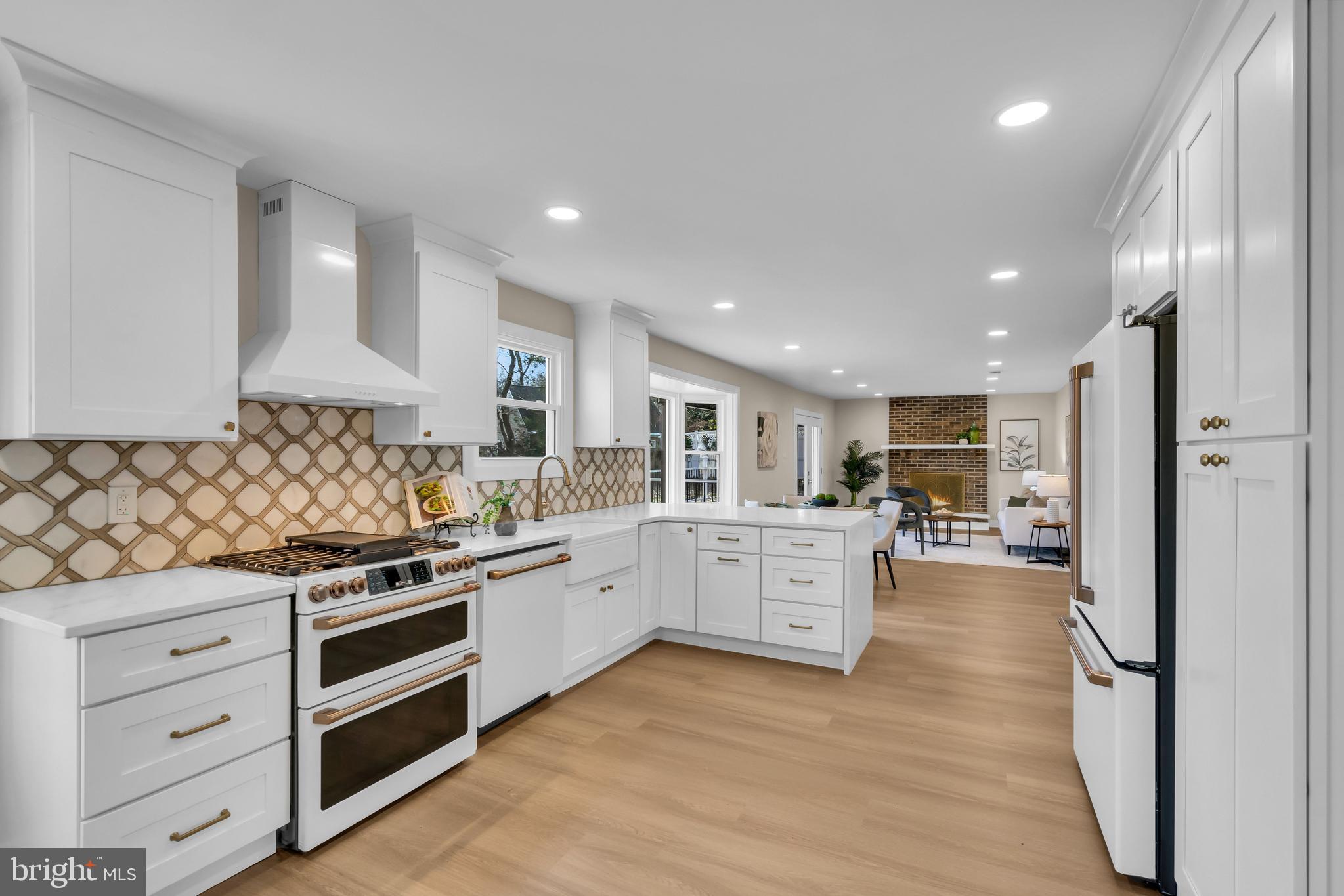 SOVEREIGN ESTATES - Residential