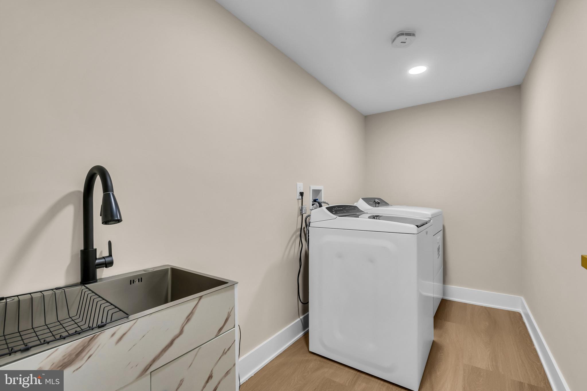 SOVEREIGN ESTATES - Residential