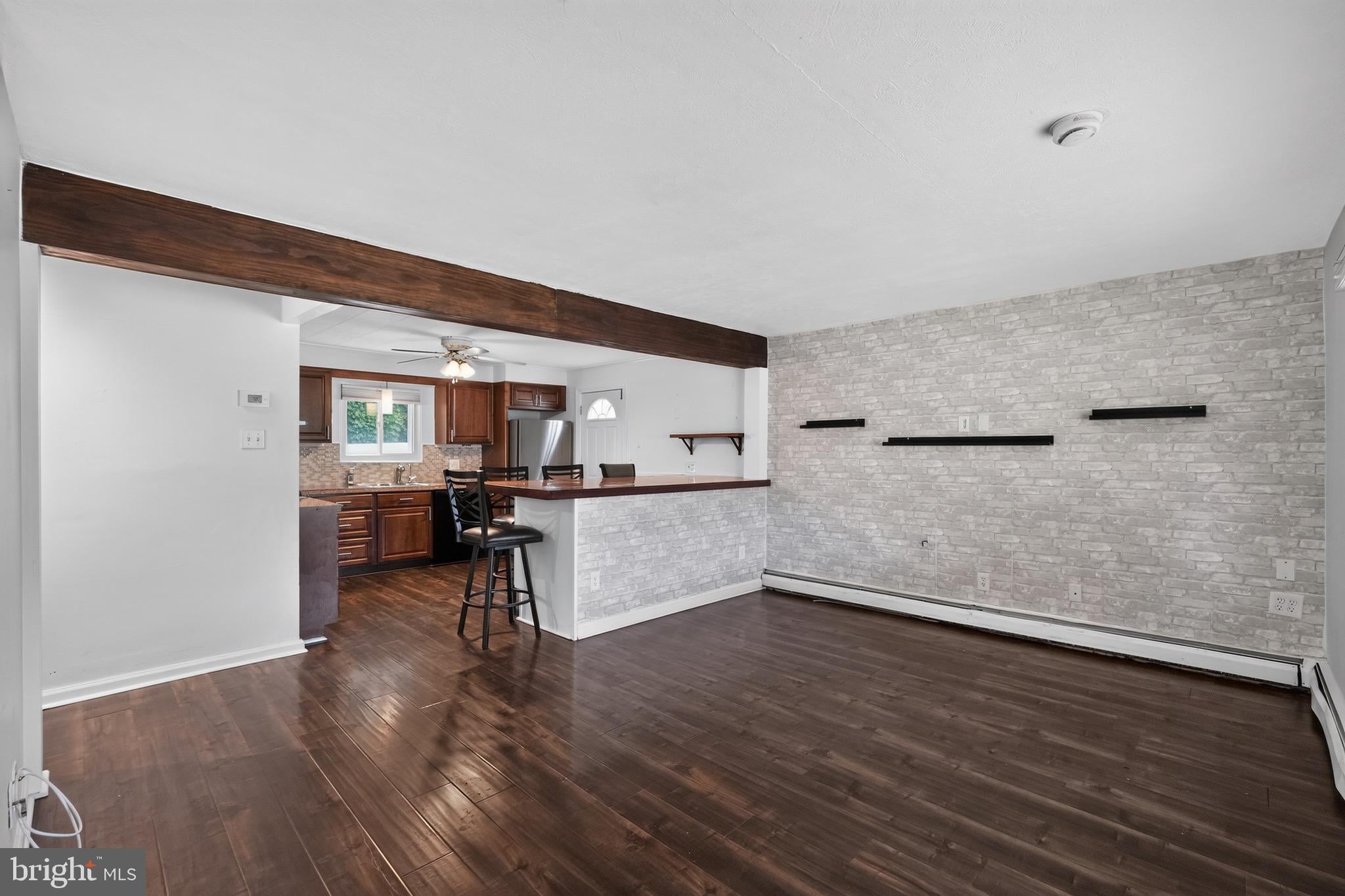 809 QUINCE LANE
