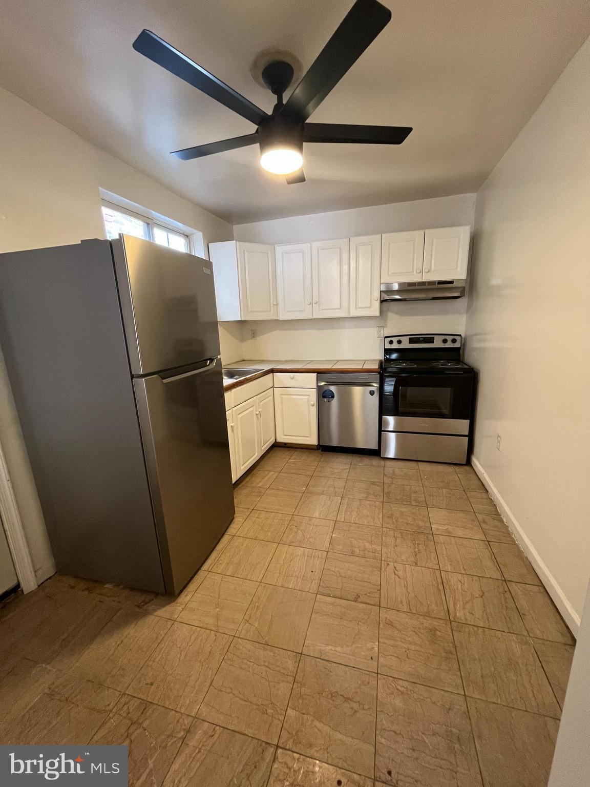 GRAYS FERRY - Residential Lease