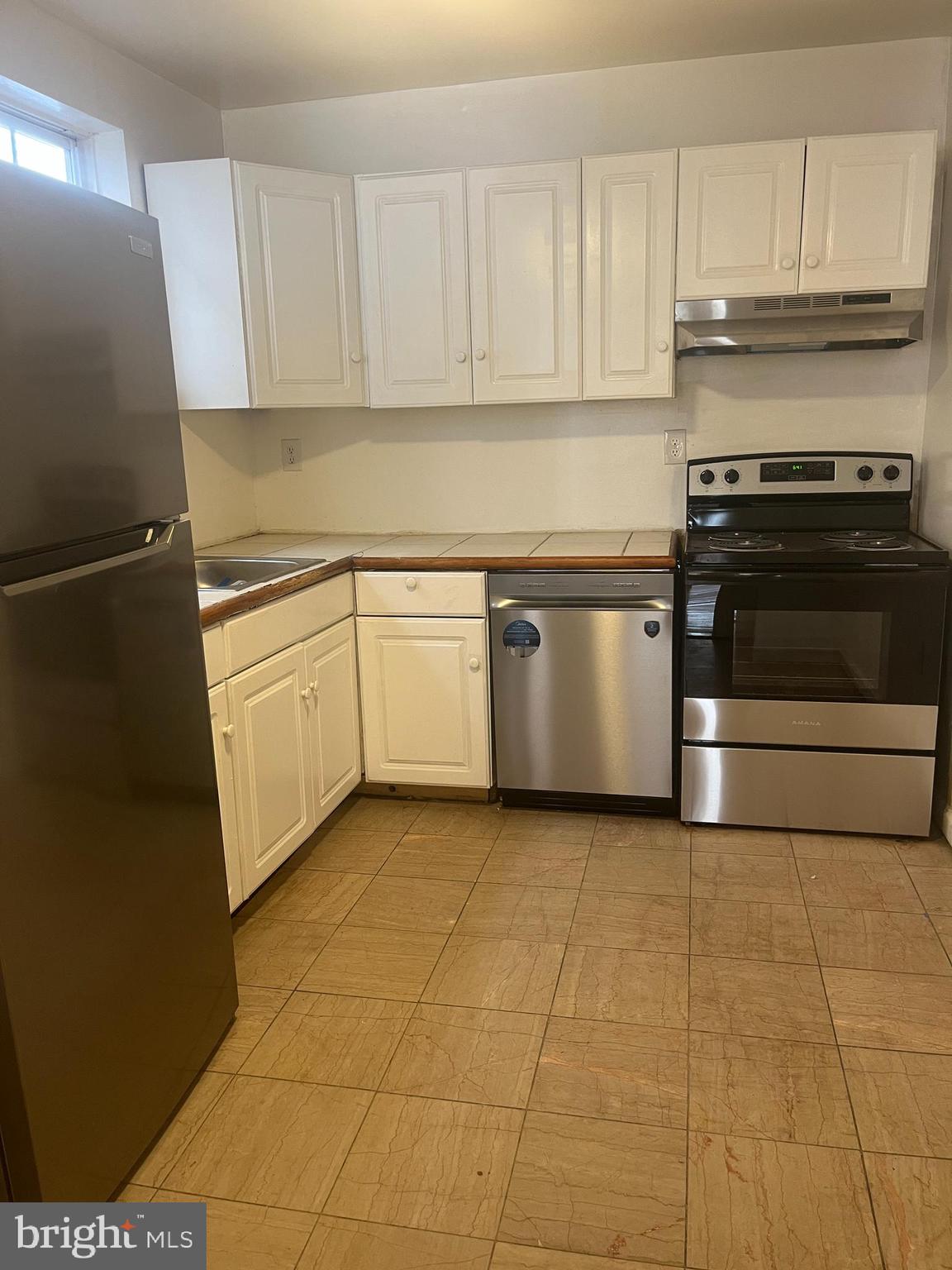 GRAYS FERRY - Residential Lease