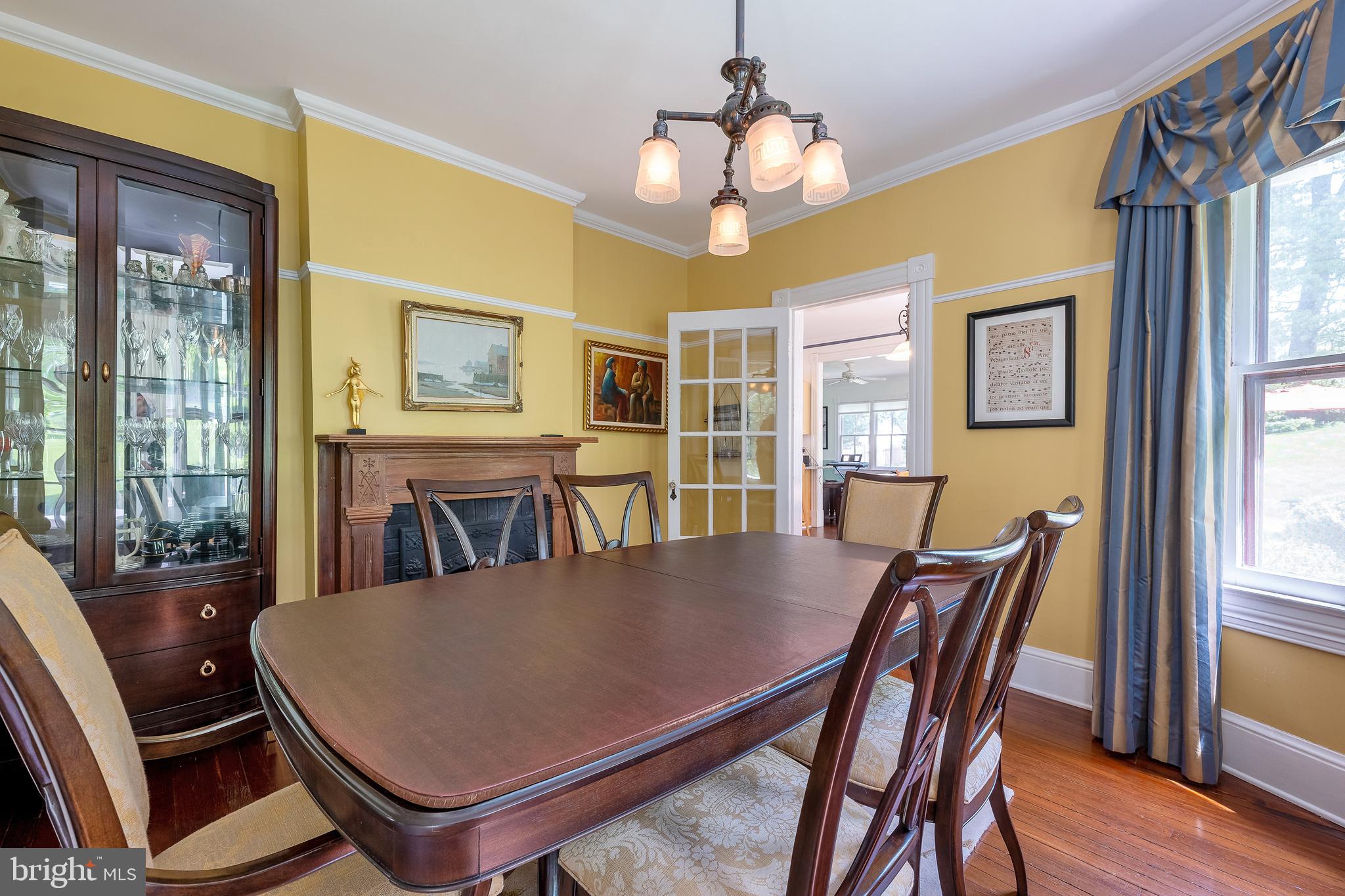 FOREST GLEN - Residential Lease