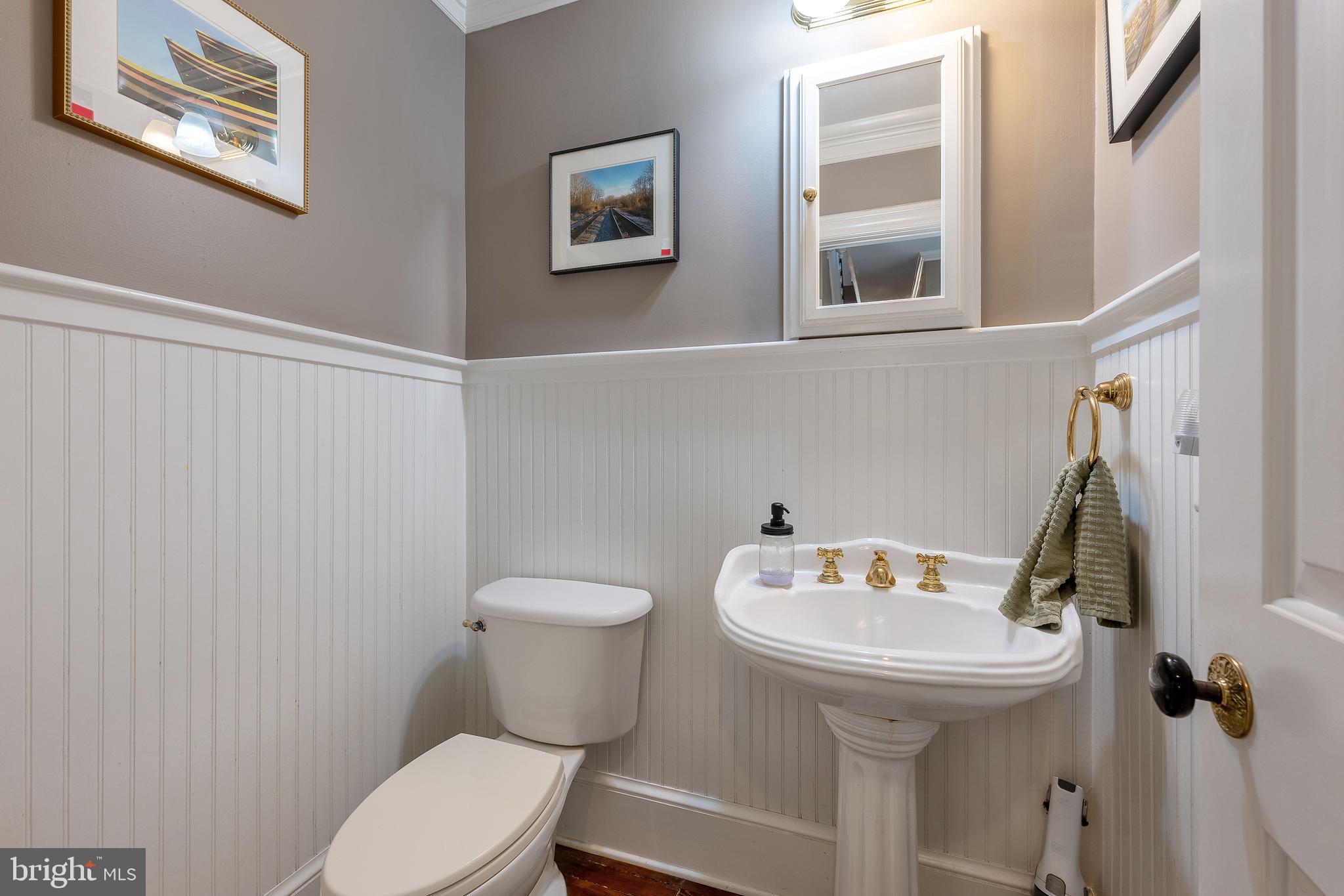 FOREST GLEN - Residential Lease