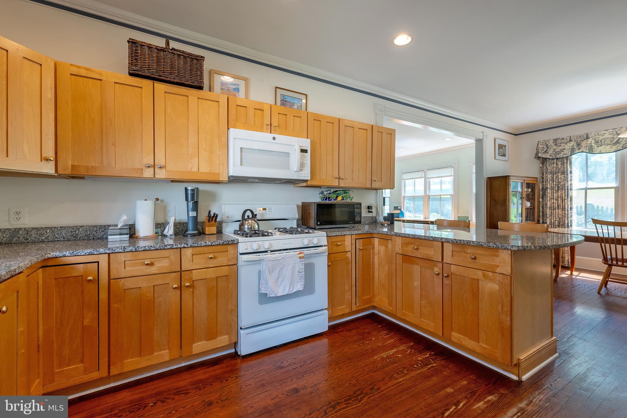 FOREST GLEN - Residential Lease