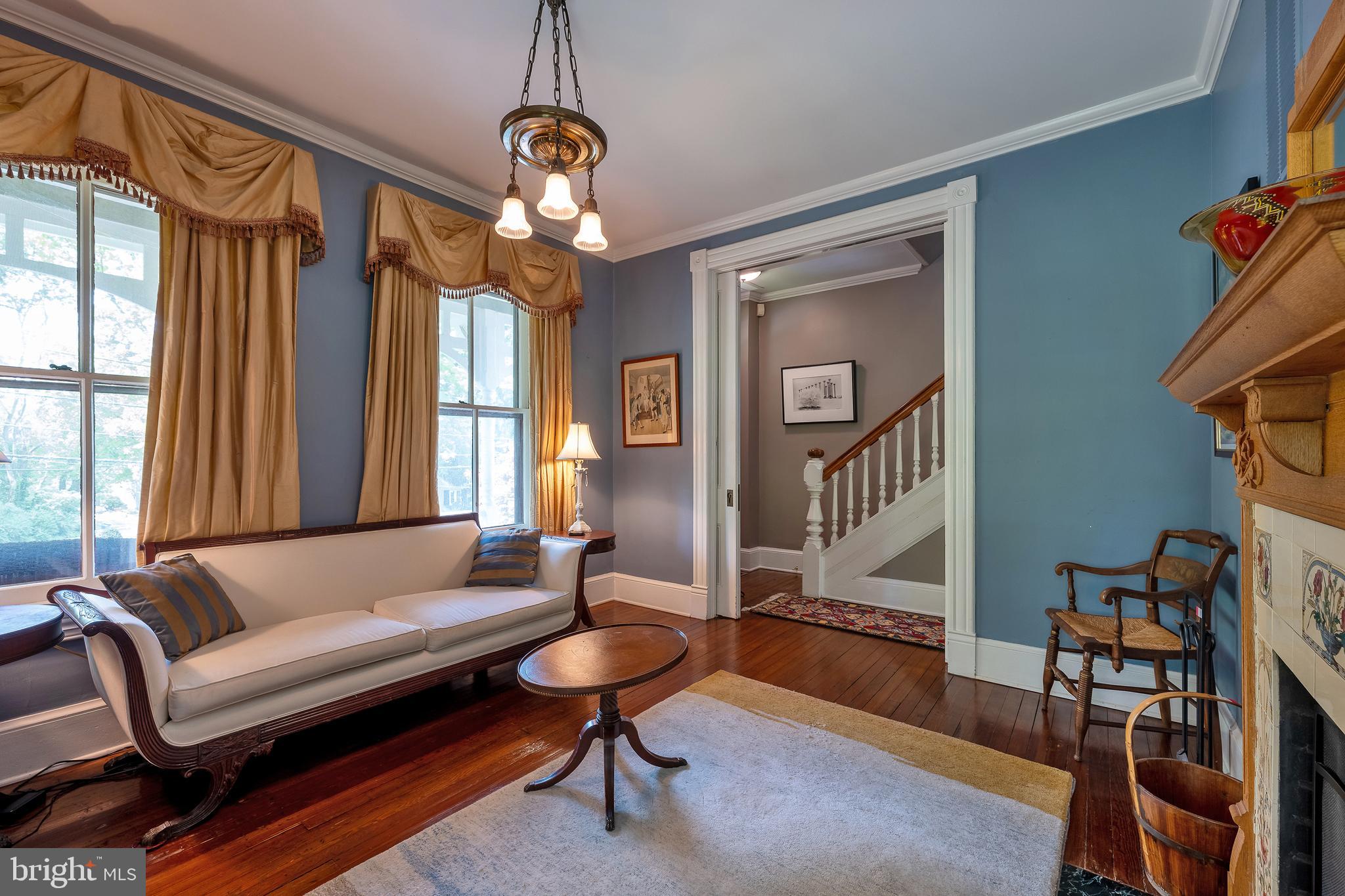 FOREST GLEN - Residential Lease