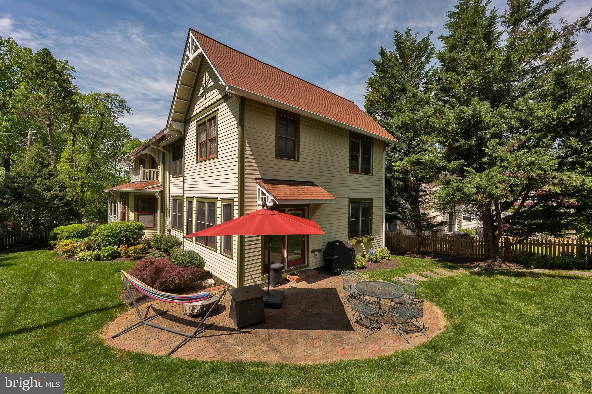 FOREST GLEN - Residential Lease