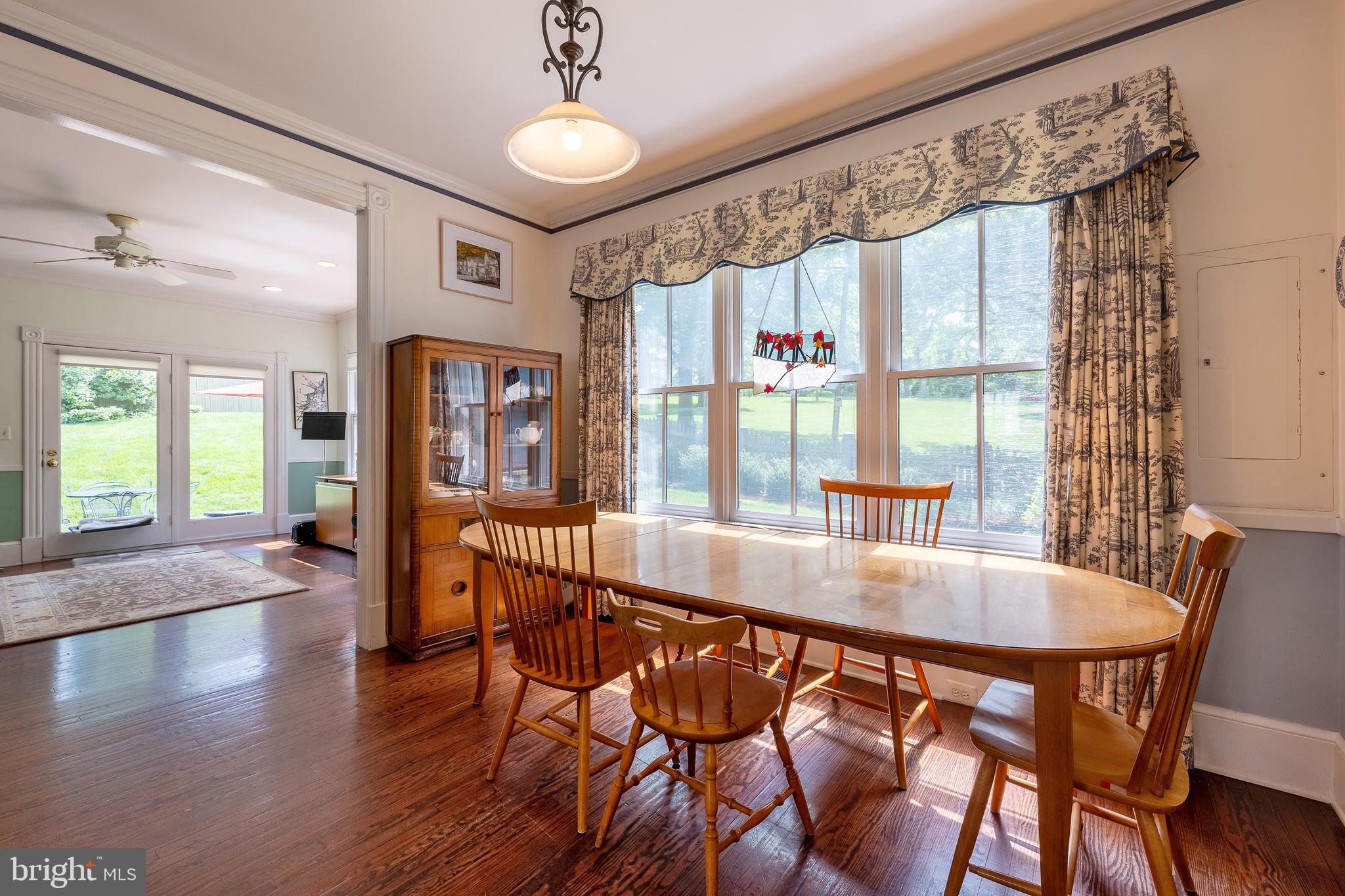 FOREST GLEN - Residential Lease