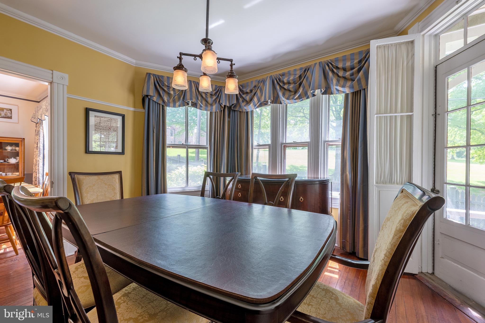 FOREST GLEN - Residential Lease