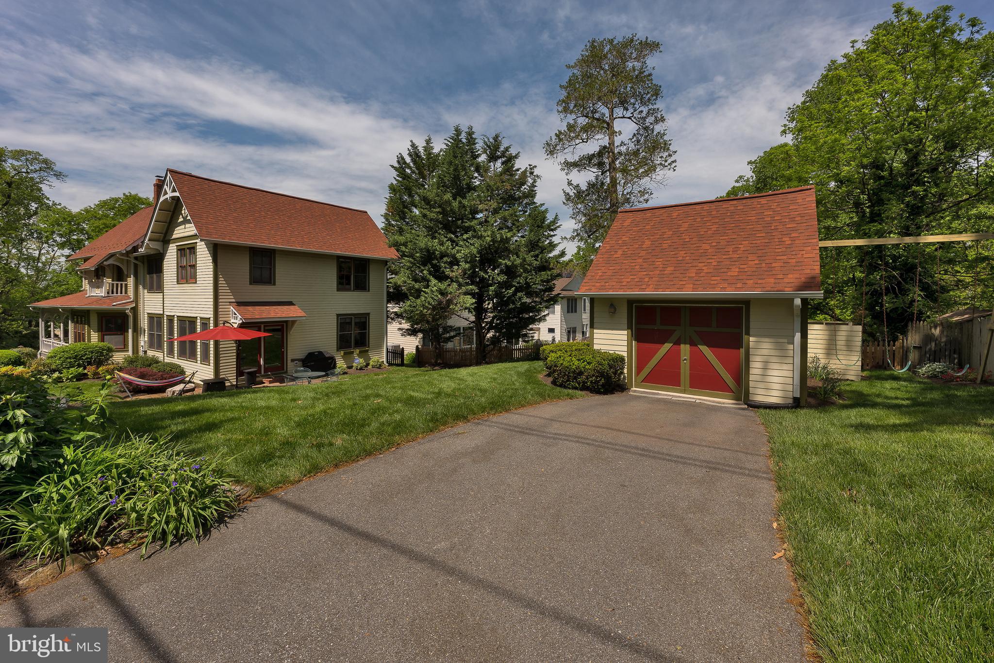 FOREST GLEN - Residential Lease