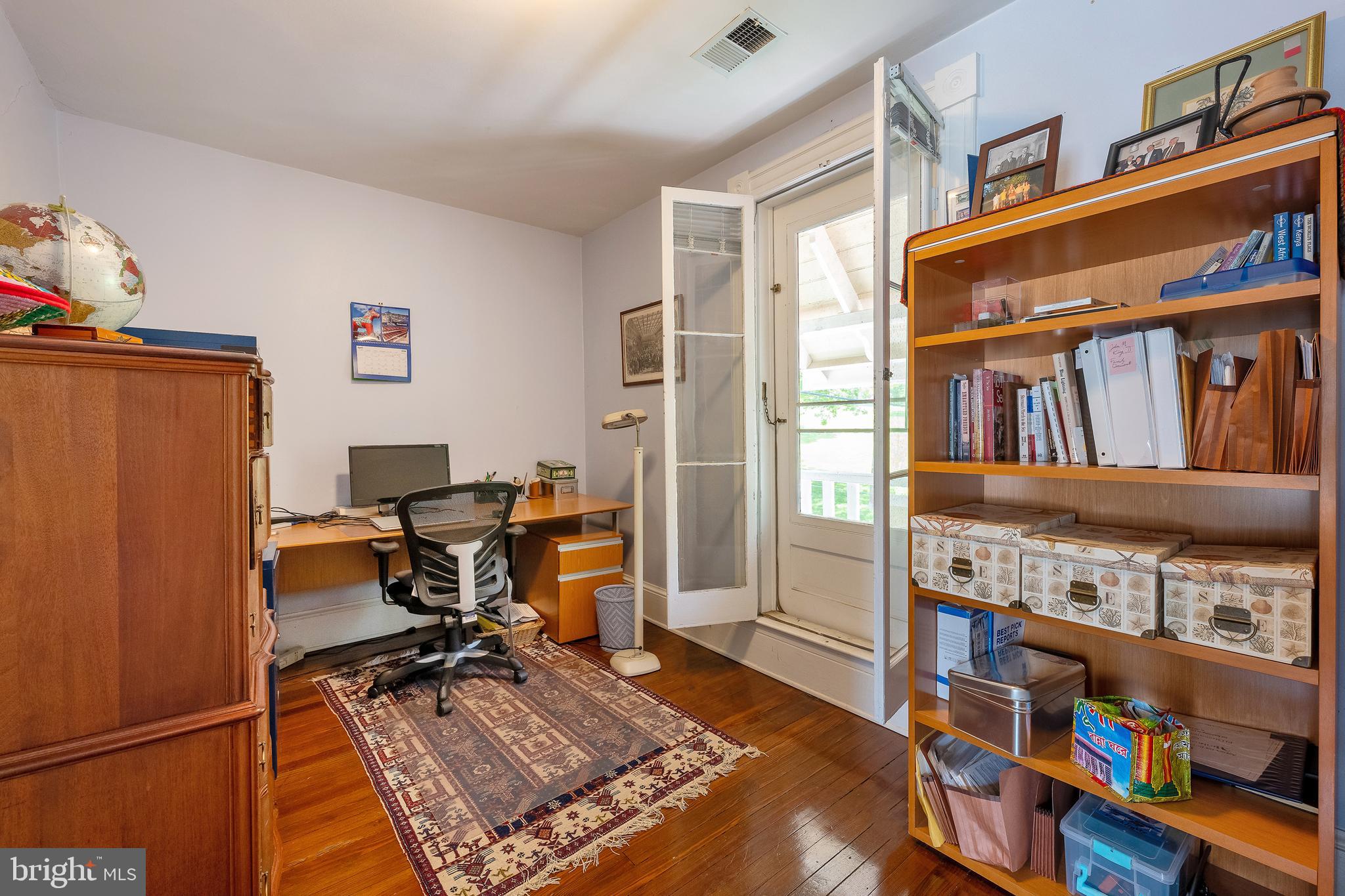 FOREST GLEN - Residential Lease