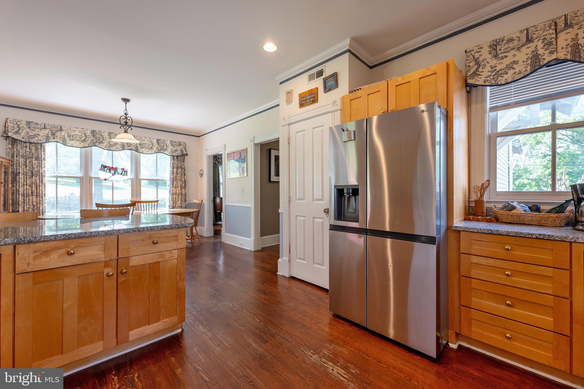 FOREST GLEN - Residential Lease