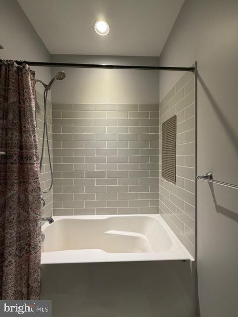 CRUMPTON - Residential