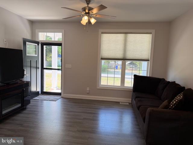 CRUMPTON - Residential