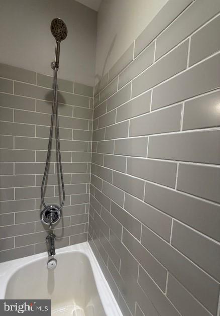 CRUMPTON - Residential