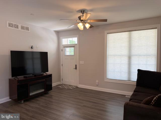 CRUMPTON - Residential