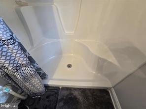 CRUMPTON - Residential